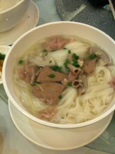 沙河粉 - Rice Noodles with Pork Livers